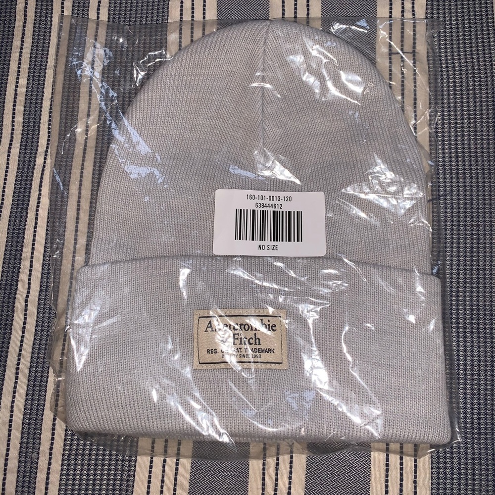Abercrombie & Fitch beanie